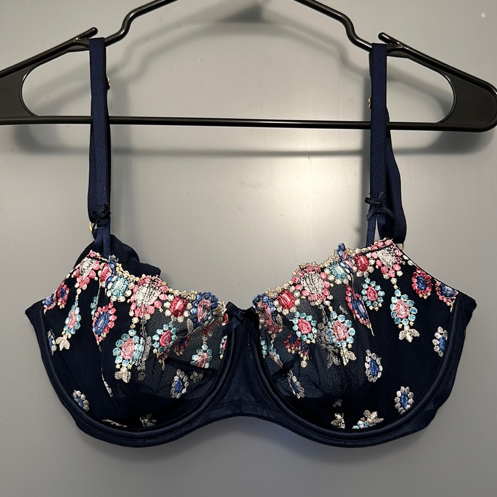VS lingerie set